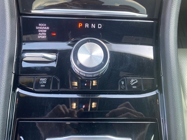 2021 Jeep Grand Cherokee L Overland *Under Deposit*