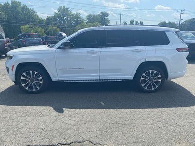 2021 Jeep Grand Cherokee L Overland *Under Deposit*