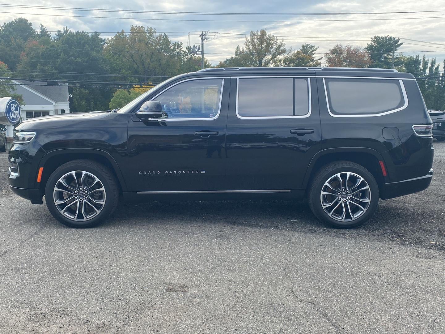 2022 Jeep Grand Wagoneer Series III
