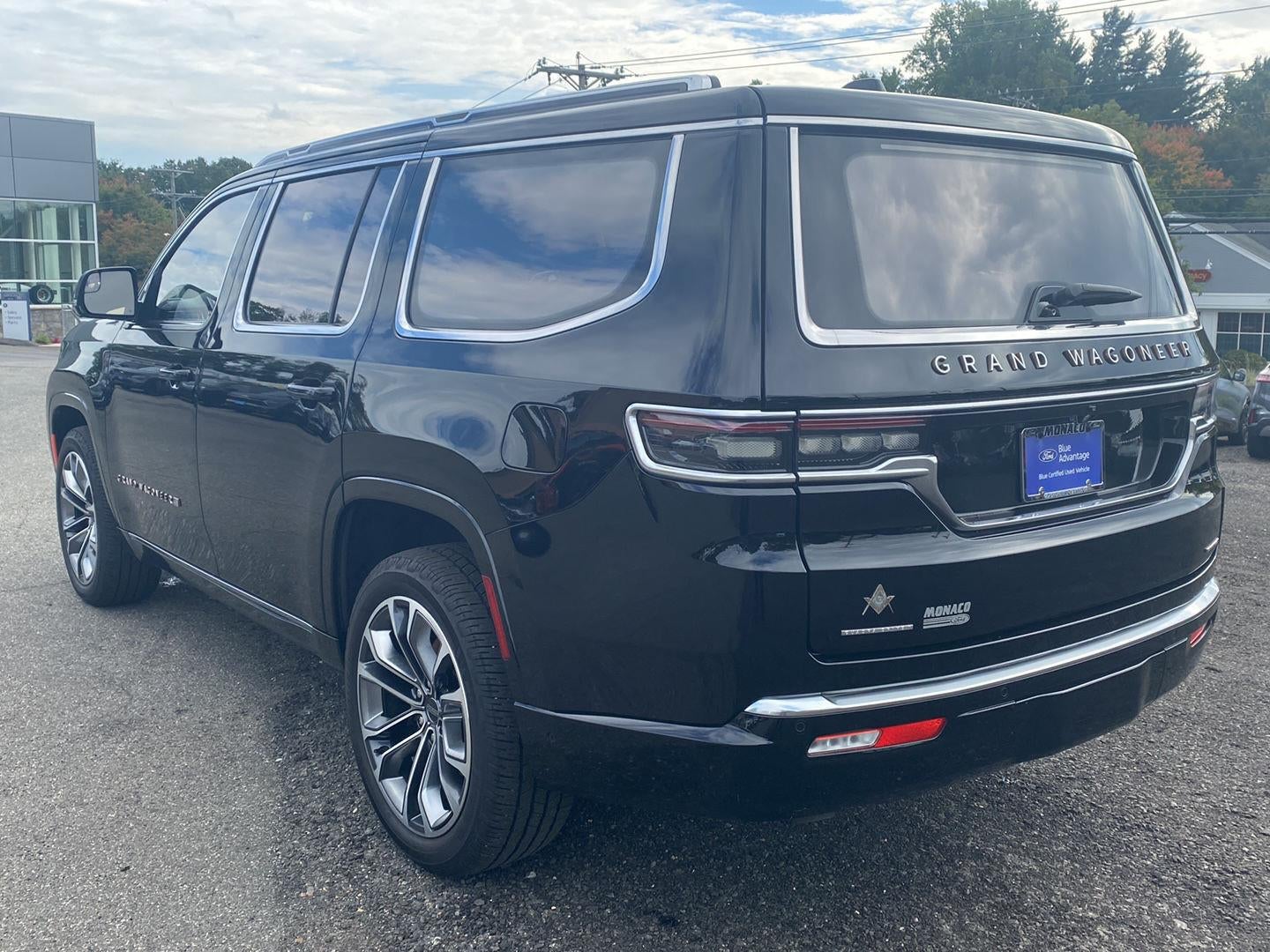 2022 Jeep Grand Wagoneer Series III