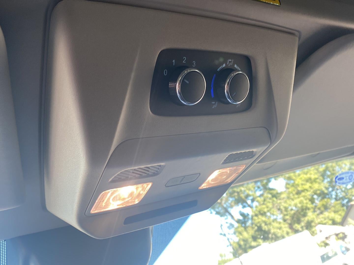 2026 Ford Transit Passenger Wagon XL