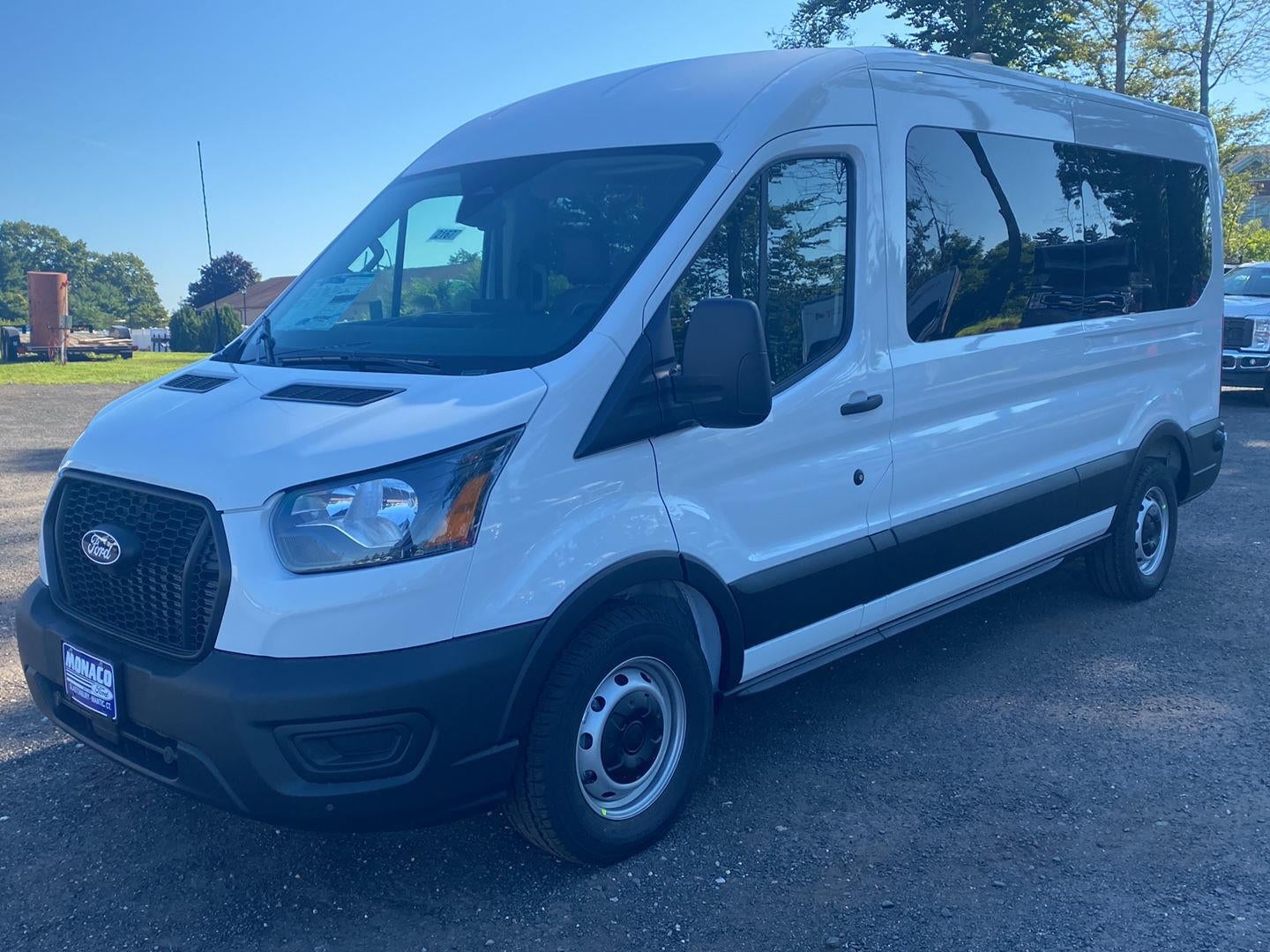 2026 Ford Transit Passenger Wagon XL