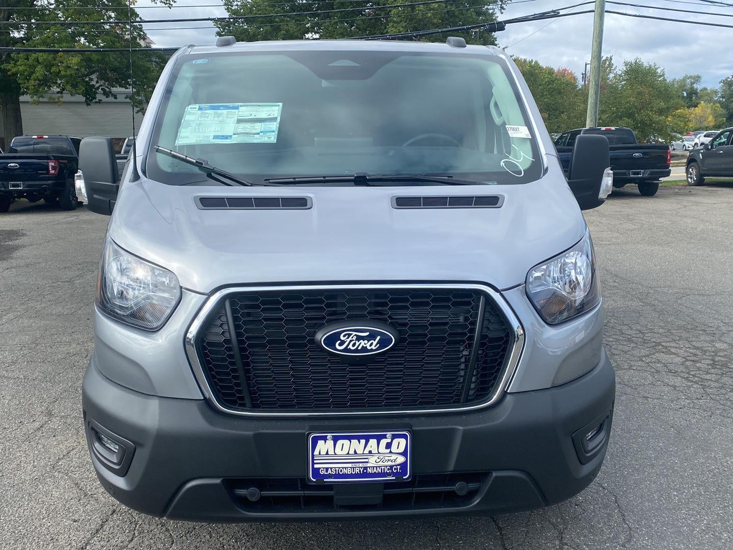 2027 Ford Transit Passenger Wagon XL