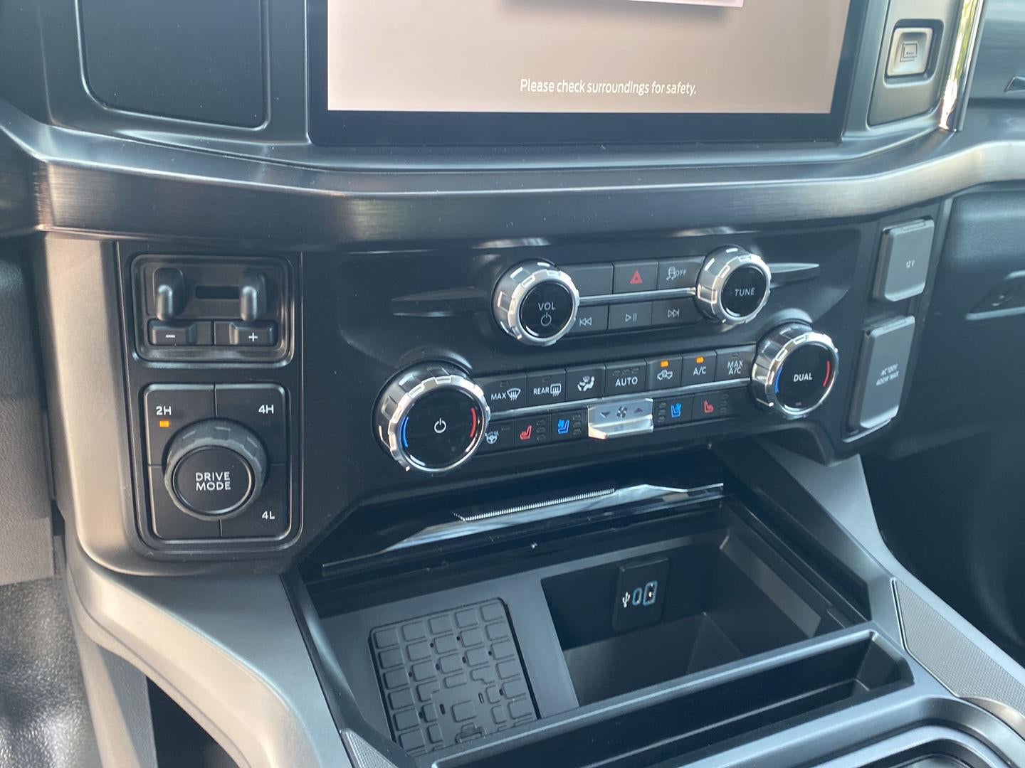 2026 Ford F-450 LARIAT