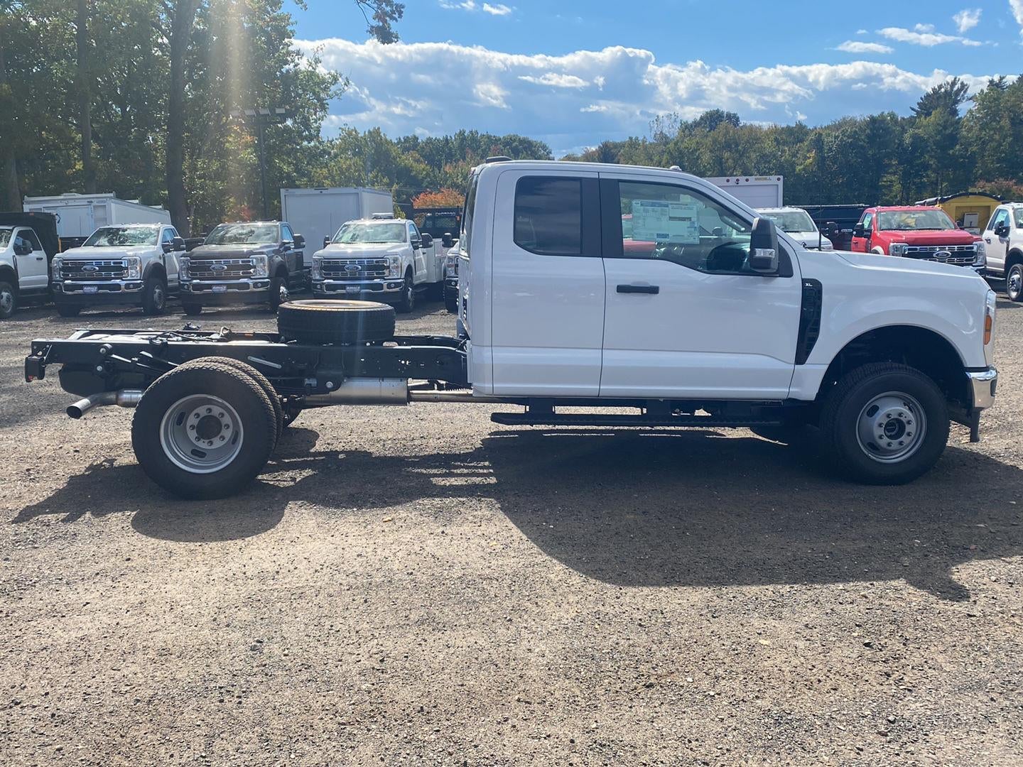 2027 Ford F-350 XL