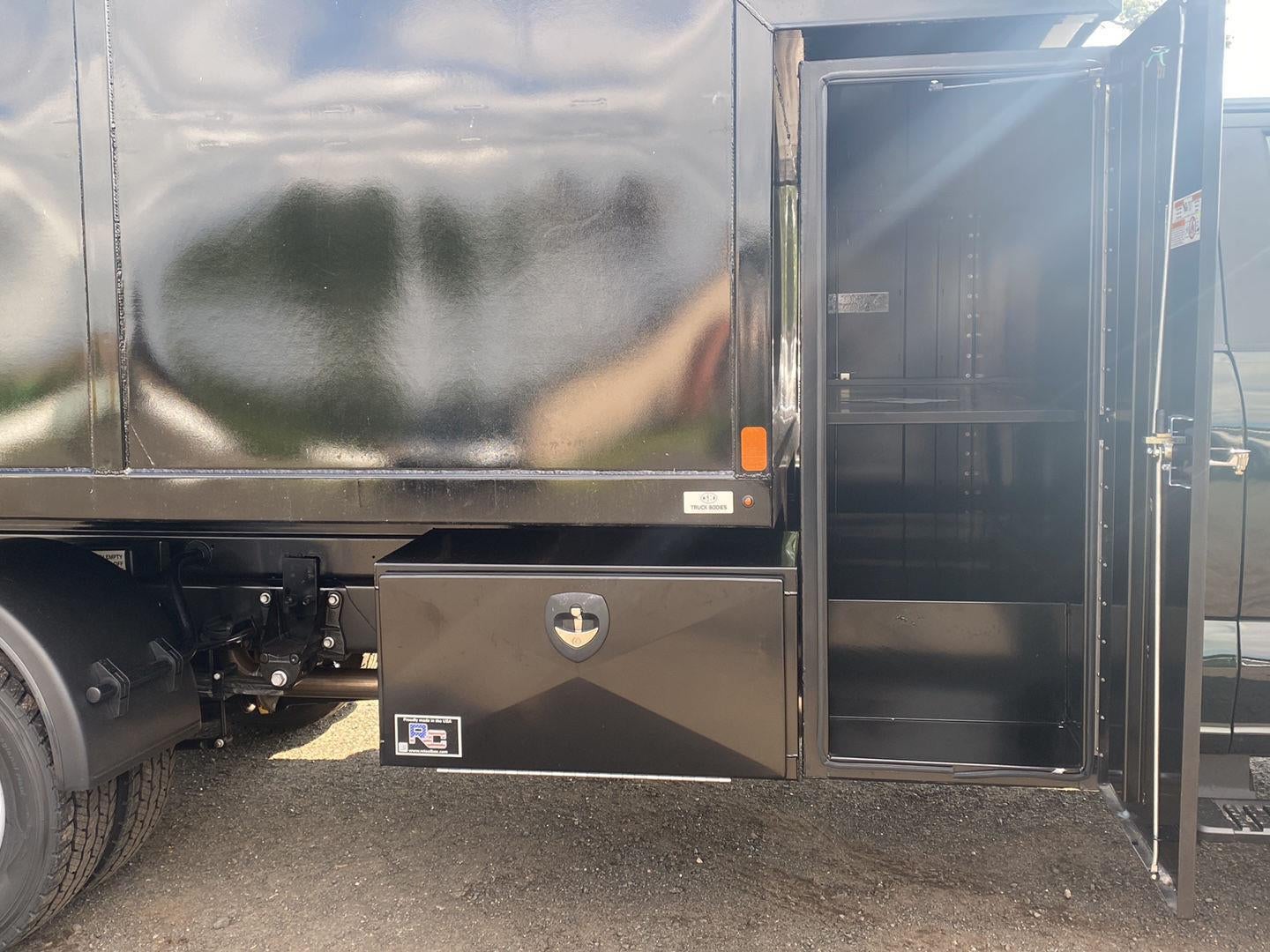2026 Ford F-600 XL *Under Deposit*