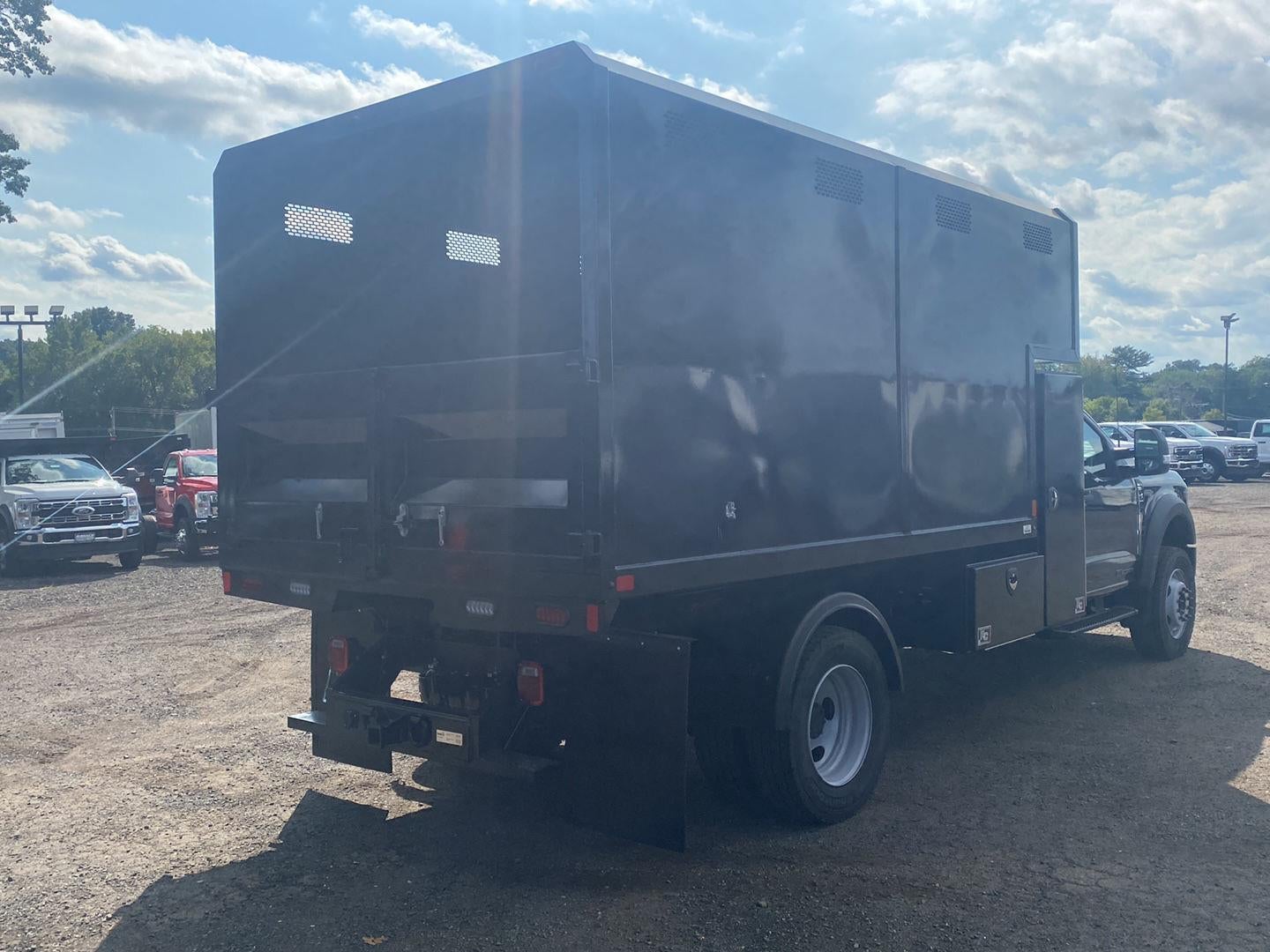 2026 Ford F-600 XL *Under Deposit*