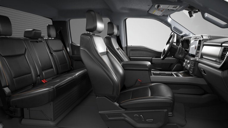 2026 Ford F550 F-550® LARIAT®