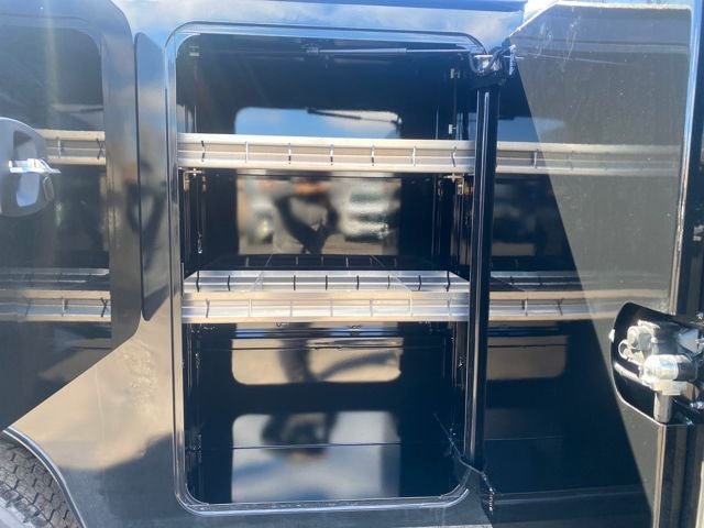 2026 Ford F-550SD Lariat DRW