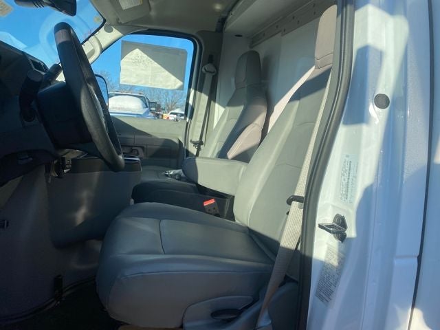 2026 Ford E-350SD Base Cutaway *Under Deposit*