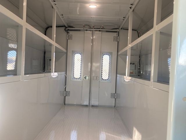 2026 Ford E-350SD Base Cutaway *Under Deposit*