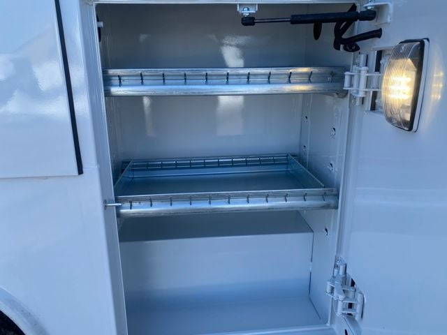 2026 Ford E-350SD Base Cutaway