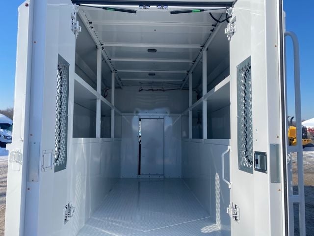 2026 Ford E-350SD Base Cutaway