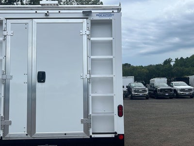 2027 Ford E-Series Cutaway E-450 DRW