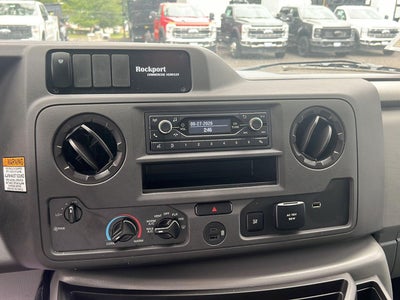 2027 Ford E-Series Cutaway E-450 DRW