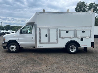 2027 Ford E-Series Cutaway E-450 DRW