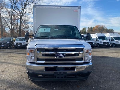 2026 Ford E-450SD Base DRW