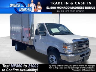 2026 Ford E-450SD Base DRW
