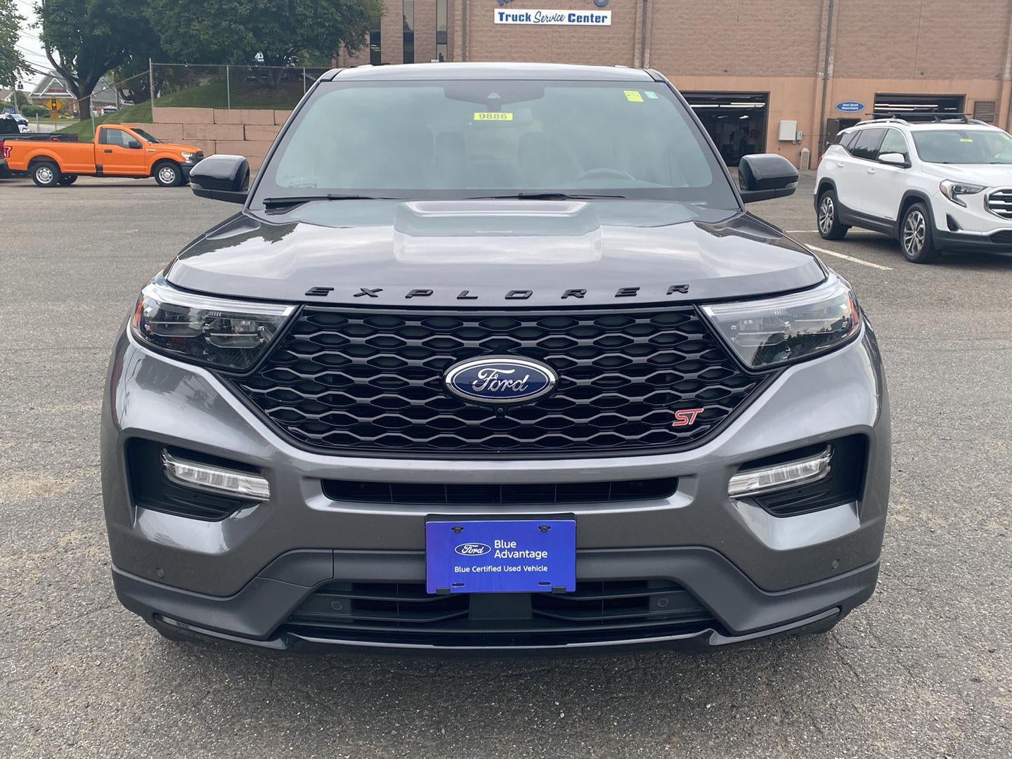 2022 Ford Explorer ST