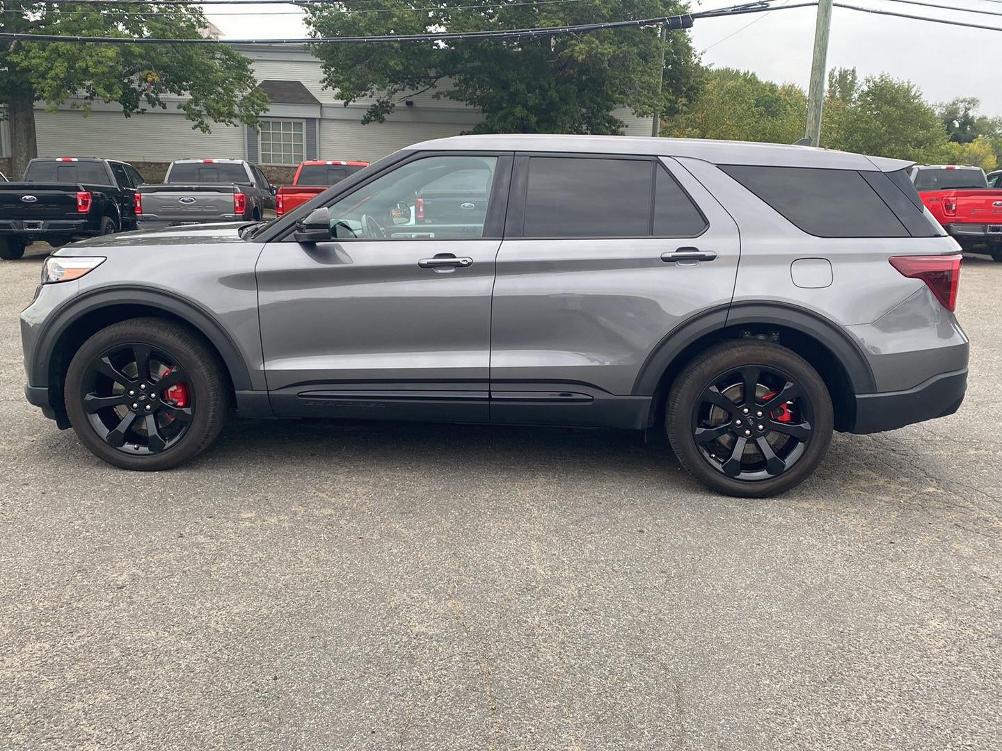 2022 Ford Explorer ST