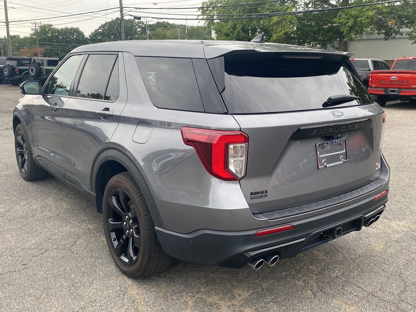 2022 Ford Explorer ST