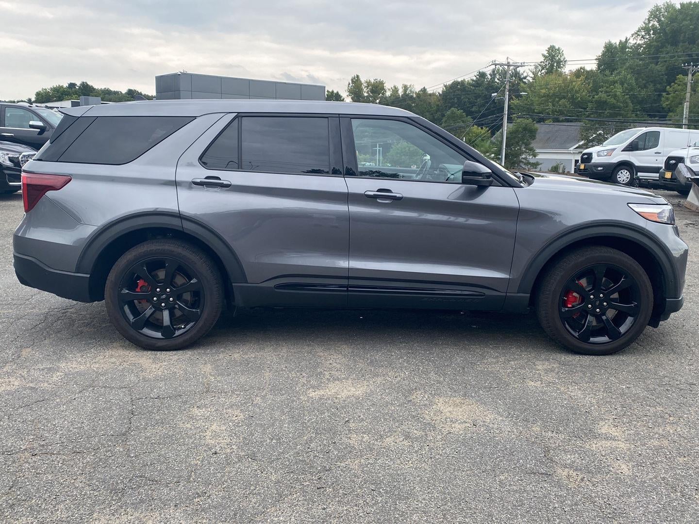 2022 Ford Explorer ST