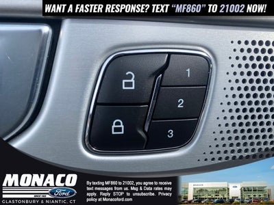 2023 Ford Explorer Platinum *Under Deposit*