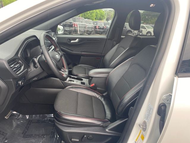 2024 Ford Escape ST-Line *Under Deposit*