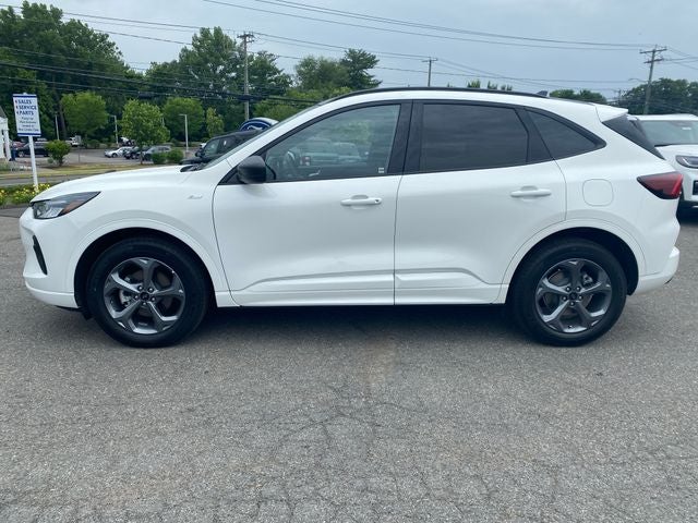2024 Ford Escape ST-Line *Under Deposit*