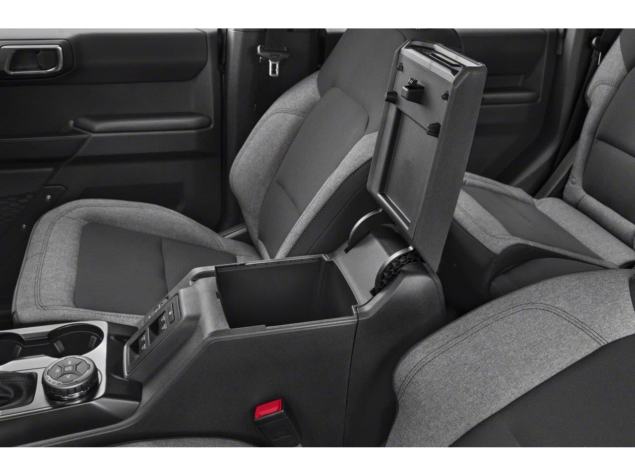 2026 Ford Bronco Base *Under Deposit*
