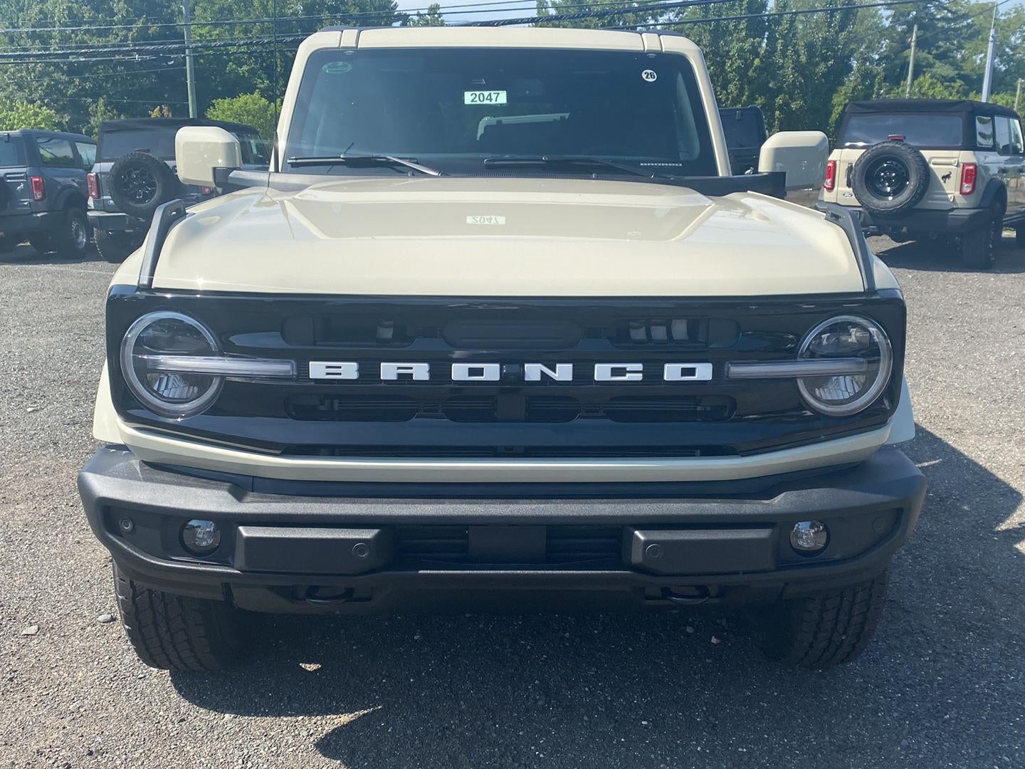 2026 Ford Bronco Outer Banks