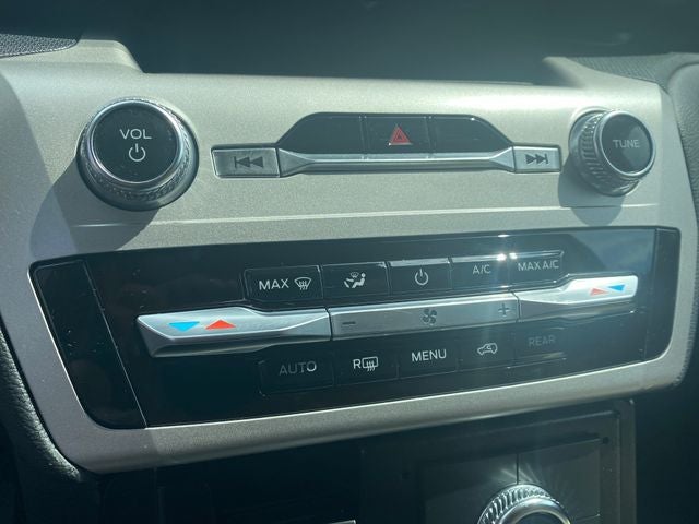 2022 Ford Explorer Base