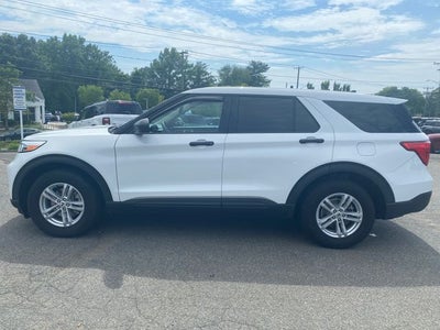 2022 Ford Explorer Base