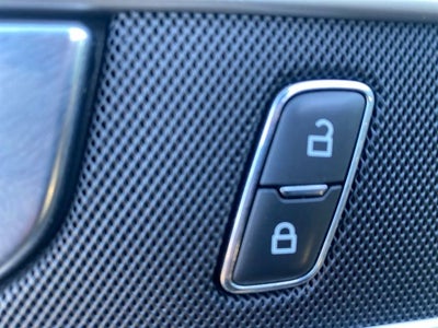 2020 Ford Explorer Base