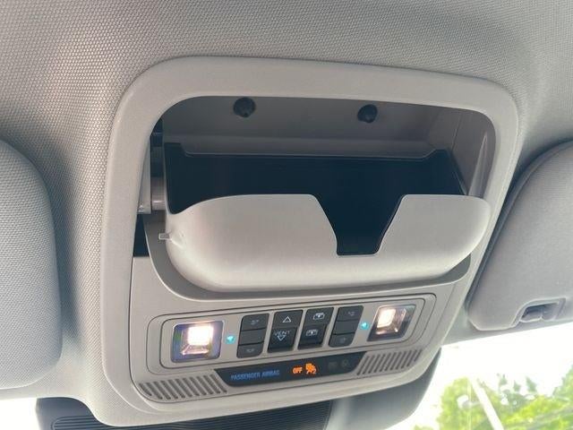 2023 Ford Explorer XLT *Under Deposit*