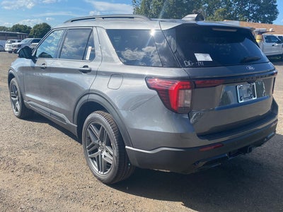 2027 Ford Explorer ST-Line
