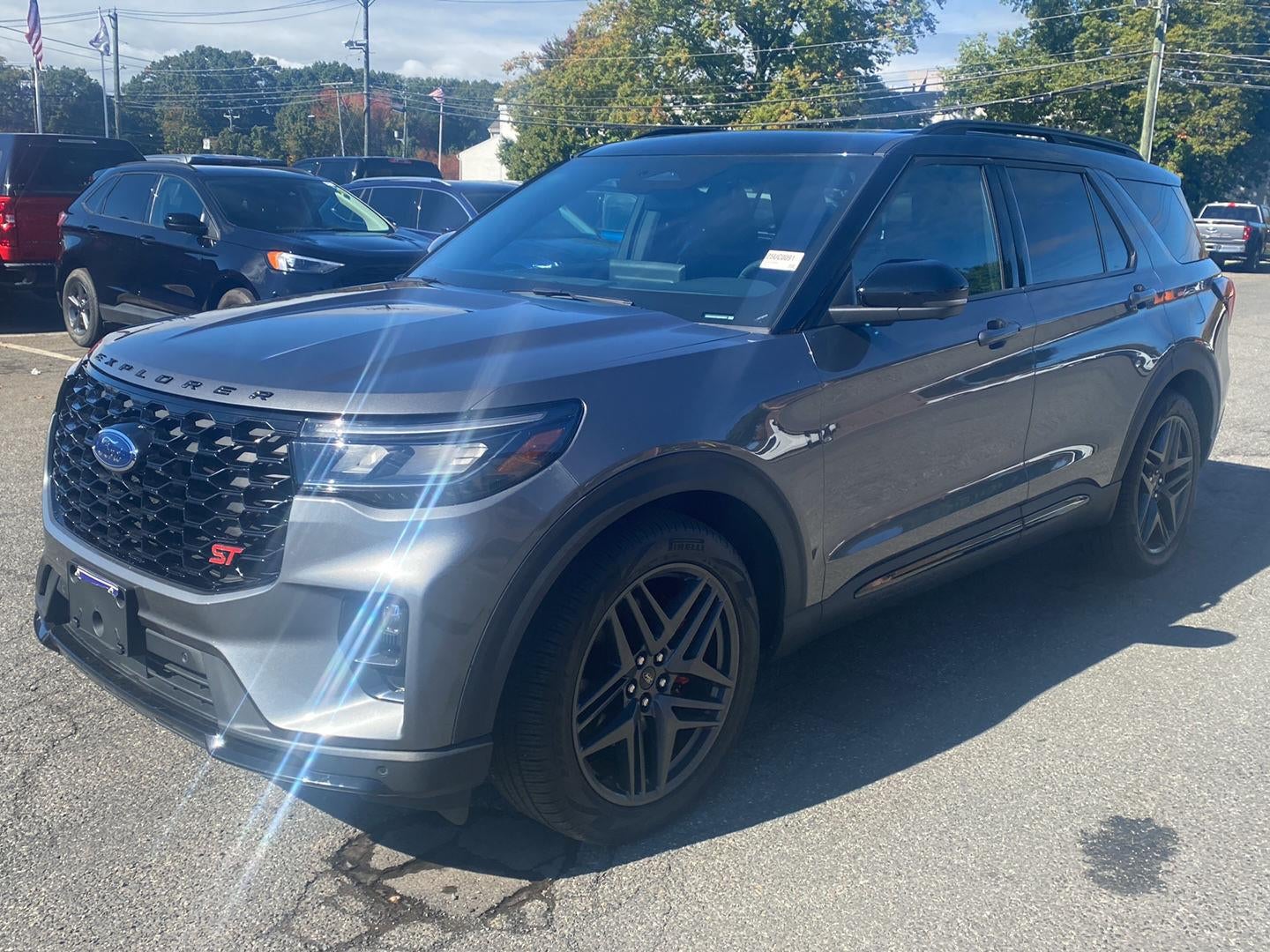 2025 Ford Explorer ST *Under Deposit*