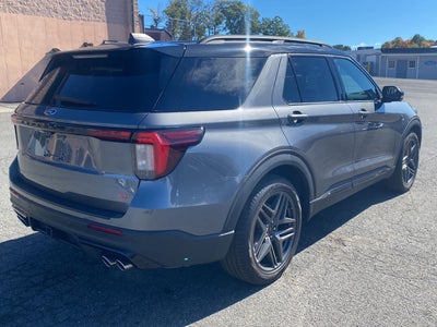 2025 Ford Explorer ST *Under Deposit*