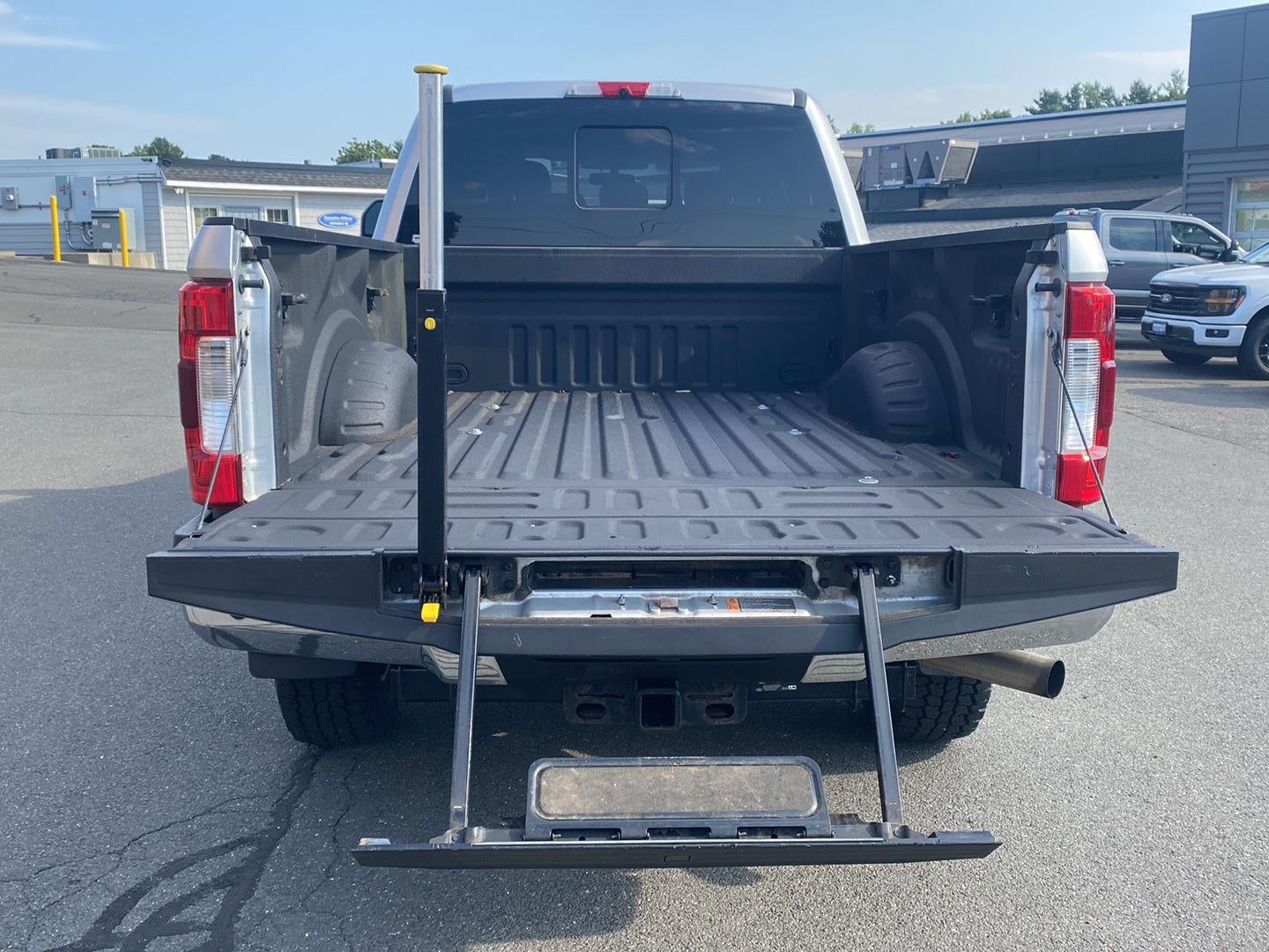 2017 Ford F-250 XLT *Under Deposit*