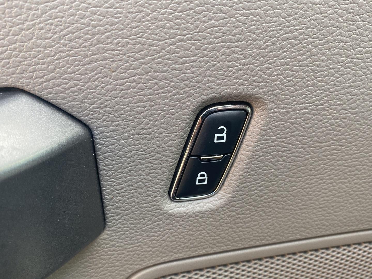2017 Ford F-250 XLT *Under Deposit*