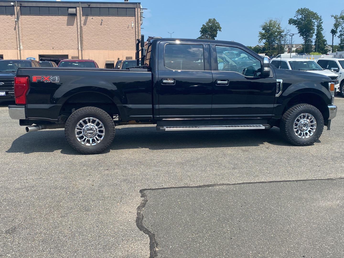 2022 Ford F-250 XLT *Under Deposit*