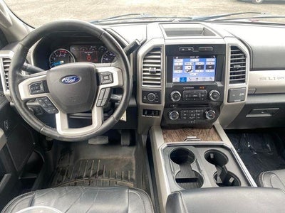 2017 Ford Super Duty F-250 Lariat