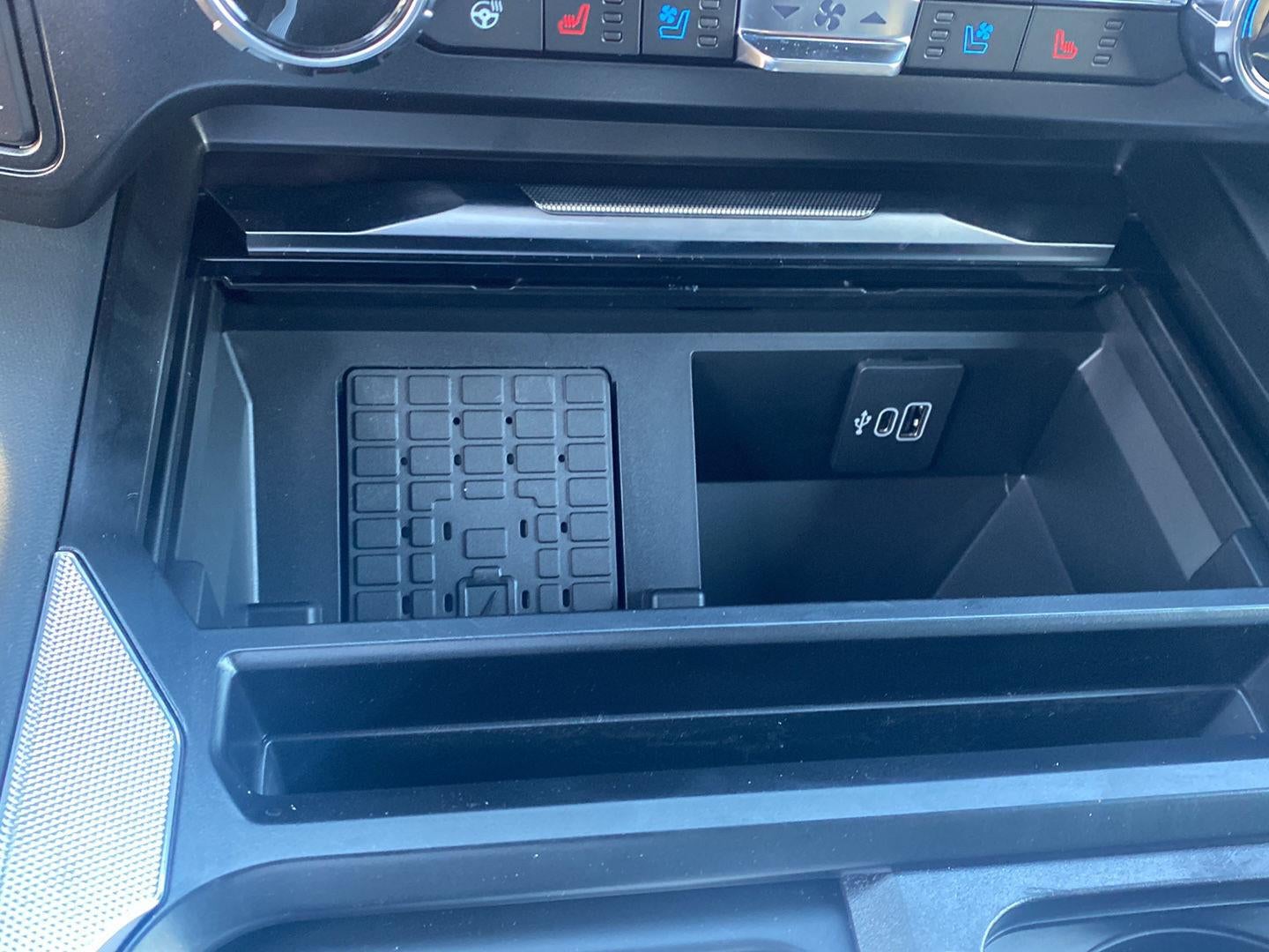 2027 Ford F-350 Platinum