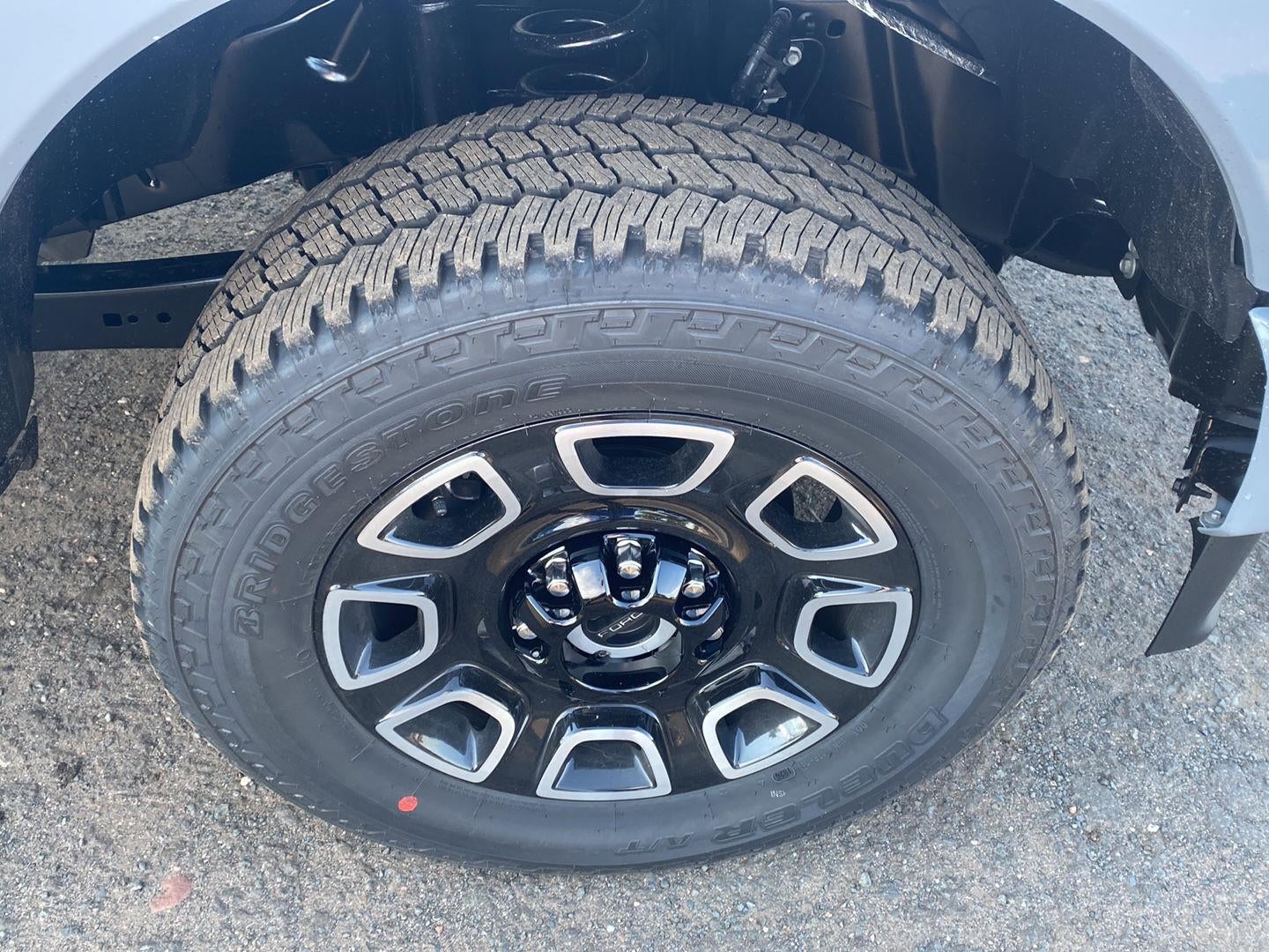 2027 Ford F-350 Platinum