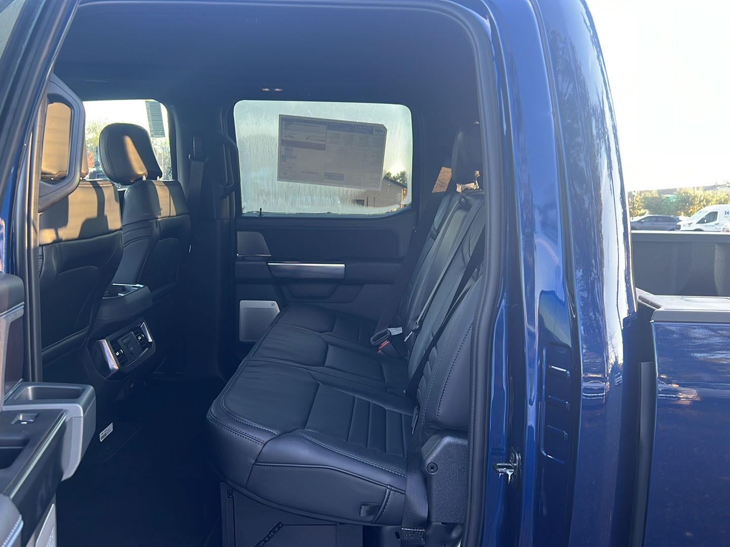 2027 Ford F-350 Platinum