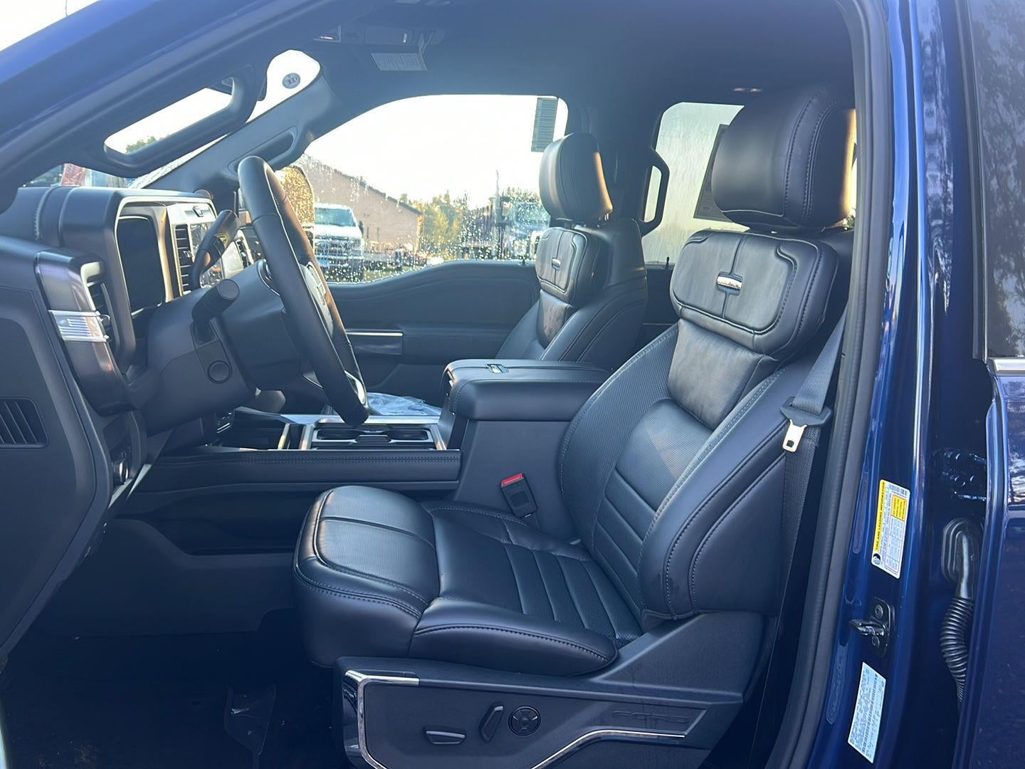 2027 Ford F-350 Platinum