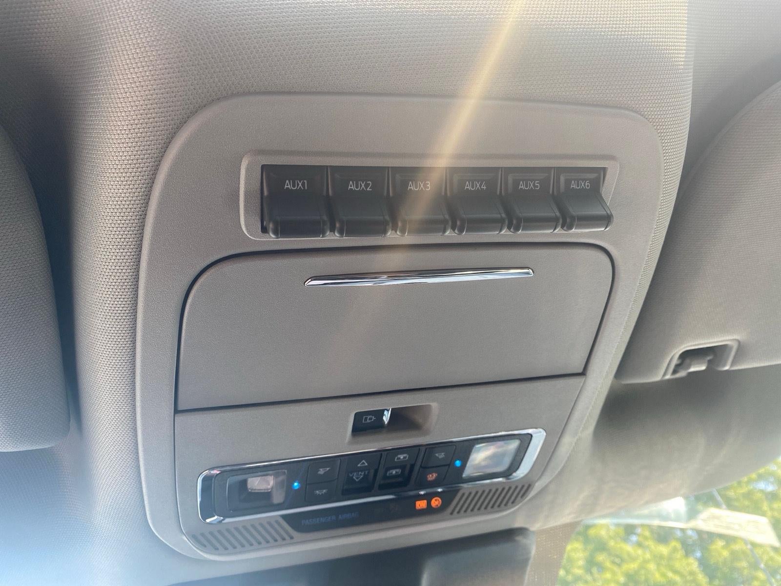 2026 Ford Super Duty F-350 Lariat