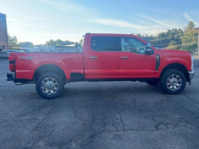 2027 Ford F-350 LARIAT *Under Deposit*