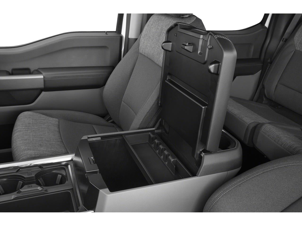 2026 Ford Super Duty F-350 XLT *Under Deposit*