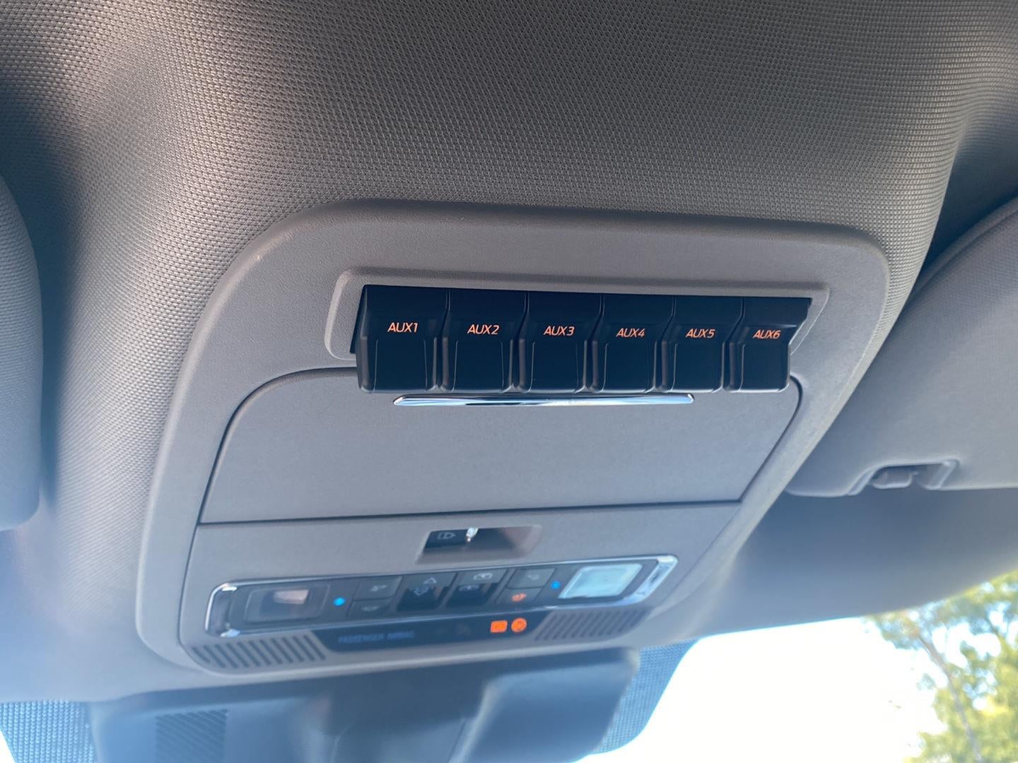 2026 Ford F-350 LARIAT *Under Deposit*